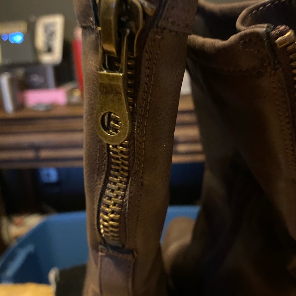 Boots - Picture 3 of 3